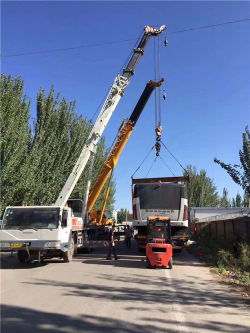 柳河县港口集装箱搬运案例